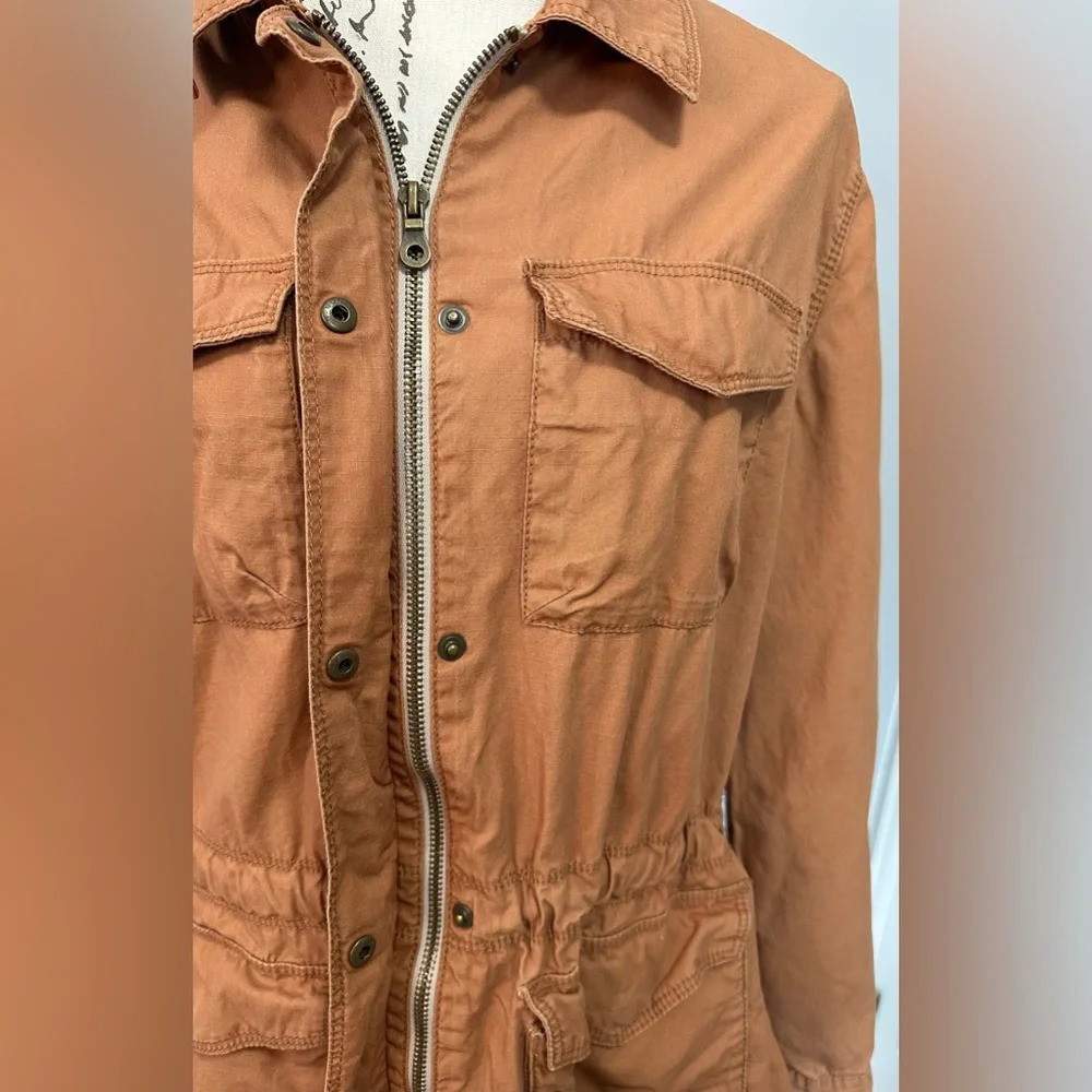 🍂🍂Jacket Old Navy Brown Cotton  with Floral Lining 🍂🍂 - Picture 3 of 14